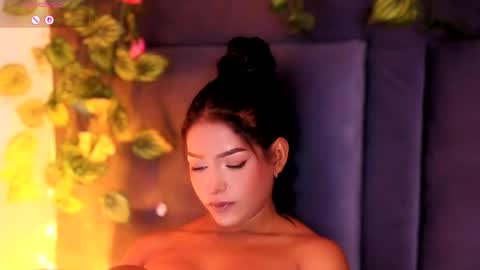 alisse_xx online show from April 29, 1:48 pm
