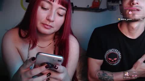 Snapshot of alisseandjamess chatting on October 28, 8:00 pm Jamesss online show from October 28, 8:00 pm