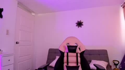 iraide online show from February 2, 1:52 pm