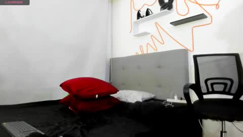 alisson0002 online show from February 20, 12:04 pm