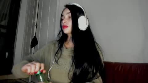 Snapshot of alisson369_ chatting on April 9, 8:31 am Alisson369 online show from April 9, 8:31 am