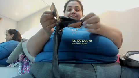 Snapshot of alisson_am chatting on October 15, 11:32 am Alisson online show from October 15, 11:32 am