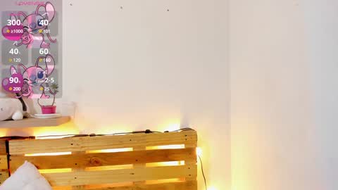 Alisson  online show from December 8, 11:29 pm