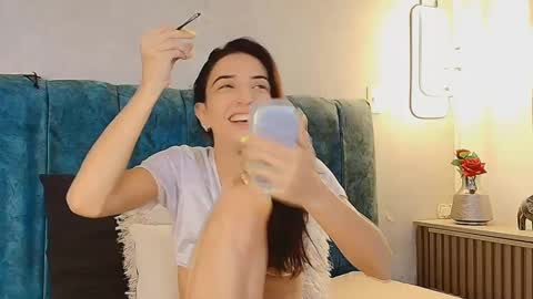 alisson_fox69 online show from September 20, 12:00 am