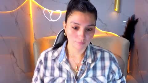 Snapshot of alisson_tx_ chatting on March 10, 7:41 pm alisson_tx_ online show from March 10, 7:41 pm