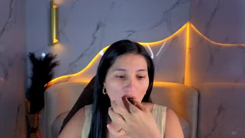 alisson_tx_ online show from July 29, 7:45 pm