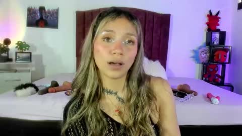 Alisson IG alisson zafiro27 online show from January 15, 12:15 pm