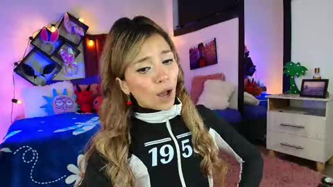 Alisson IG alisson zafiro27 online show from March 9, 9:24 am