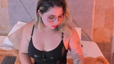 Alisson Joness online show from January 15, 4:28 am