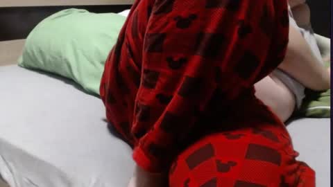 Snapshot of alissonnat chatting on February 27, 6:42 pm Alissonnat online show from February 27, 6:42 pm