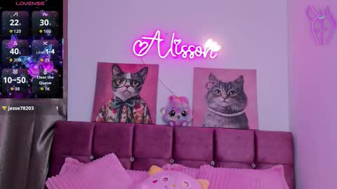 Snapshot of alissonsweet18_ chatting on November 19, 1:00 pm Alisson online show from November 19, 1:00 pm