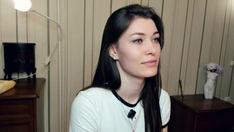 Snapshot of alitafury chatting on April 2, 8:01 am Alita online show from April 2, 8:01 am