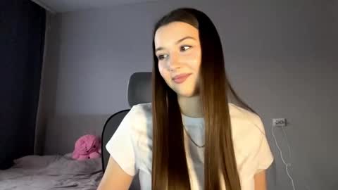 Annie online show from November 24, 10:04 am