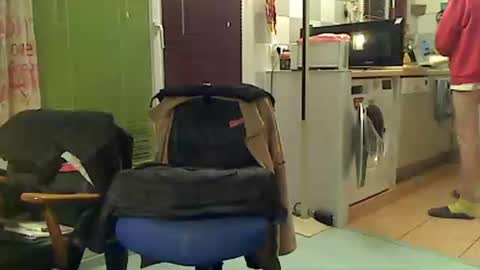 Sandwich online show from December 5, 8:27 pm