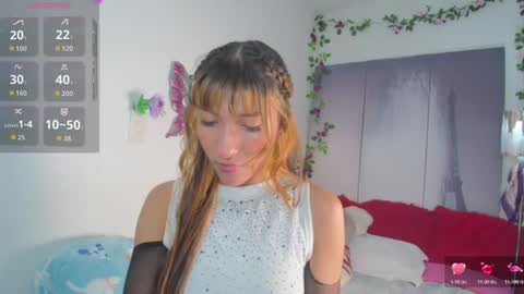 alix_kitty_ online show from August 2, 9:46 pm