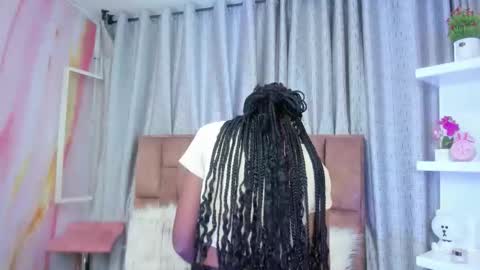 alix noa online show from February 2, 7:23 pm