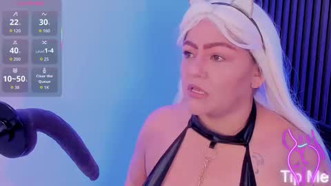 Aliyahs stone online show from November 22, 10:14 am