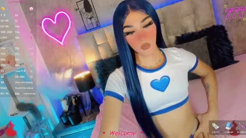 Snapshot of aliz_free chatting on April 9, 7:25 am aliz_free online show from April 9, 7:25 am