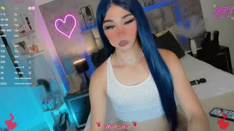 Snapshot of aliz_free chatting on April 29, 1:21 am aliz_free online show from April 29, 1:21 am