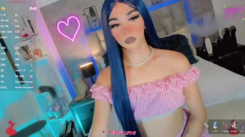 Snapshot of aliz_free chatting on May 9, 8:08 am aliz_free online show from May 9, 8:08 am