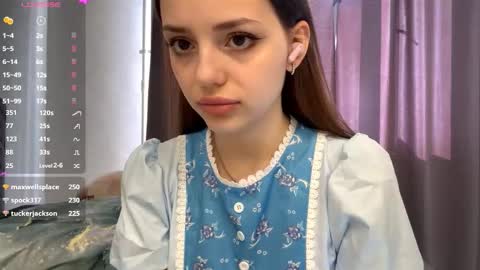 Alice online show from March 25, 8:42 am