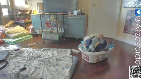 Alize Zaide online show from January 10, 7:00 pm