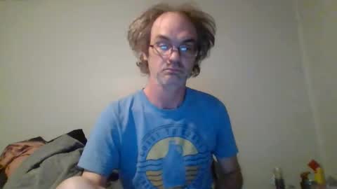 Snapshot of aljj81 chatting on March 19, 2:04 am J online show from March 19, 2:04 am