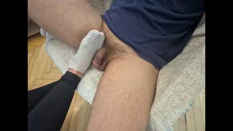 allaboutfeetcouple online show from September 18, 8:27 am