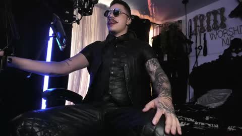 Snapshot of allanhurtss chatting on February 18, 5:31 pm online show from February 18, 5:31 pm