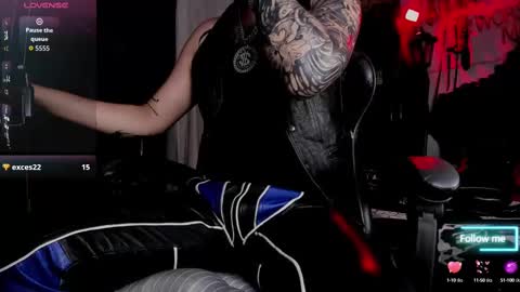 Snapshot of allanhurtss chatting on October 3, 1:30 pm online show from October 3, 1:30 pm