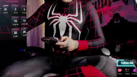 Snapshot of allanhurtss chatting on October 18, 5:25 pm online show from October 18, 5:25 pm