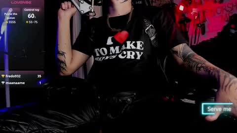 Snapshot of allanhurtss chatting on November 26, 6:20 pm online show from November 26, 6:20 pm