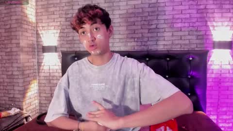 Allen online show from February 2, 7:34 pm