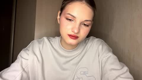 Emily online show from January 11, 8:19 am