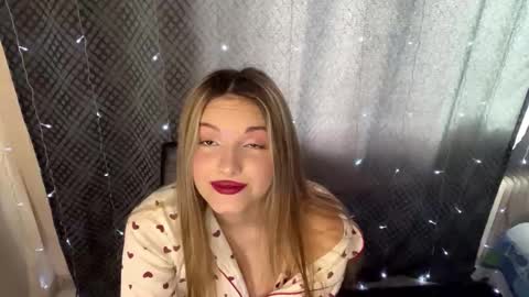 Emily online show from January 18, 9:24 am