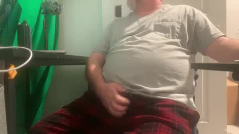 Allergictolove online show from January 14, 1:47 am