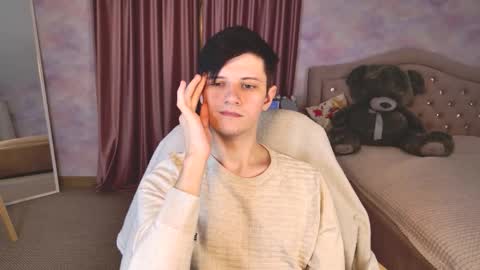 allert_ online show from November 14, 9:57 pm