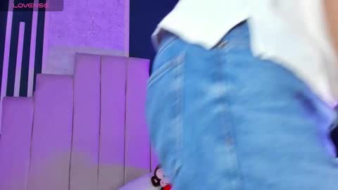 Allex online show from November 23, 6:19 pm