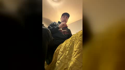 Snapshot of allforu44 chatting on February 24, 6:28 pm allforu44 online show from February 24, 6:28 pm