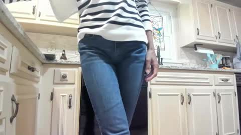 wishlist on bio online show from September 8, 4:17 pm