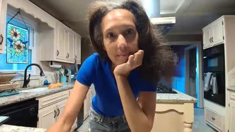 wishlist on bio online show from October 16, 8:43 pm