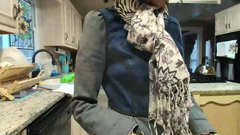 wishlist on bio online show from February 14, 9:11 pm