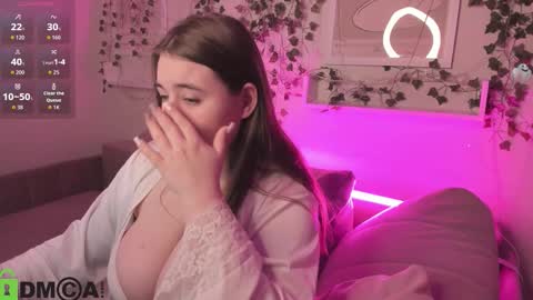 Snapshot of alli_aster chatting on November 5, 3:06 am alli_aster online show from November 5, 3:06 am