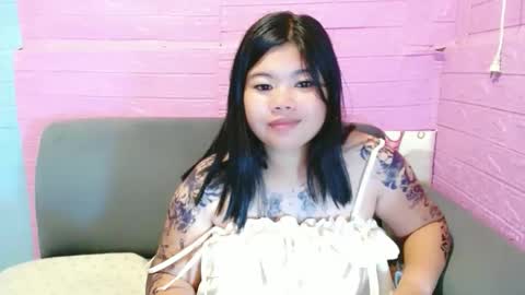 allianahpetit online show from February 26, 3:55 pm