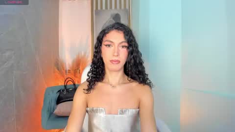 AlliceMackenzie online show from June 15, 11:18 pm