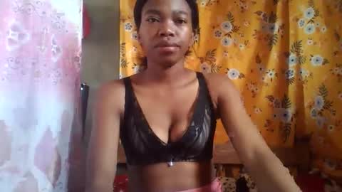 alliciax632770 online show from November 24, 11:43 am