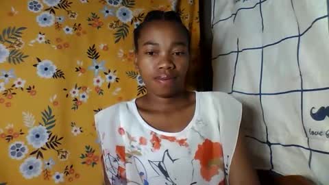 alliciax632770 online show from December 1, 11:54 pm