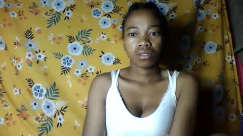 alliciax632770 online show from December 5, 12:52 am