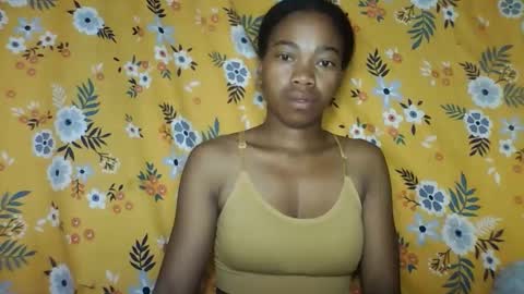 alliciax632770 online show from December 15, 1:10 am