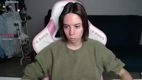 alice online show from October 4, 11:03 pm